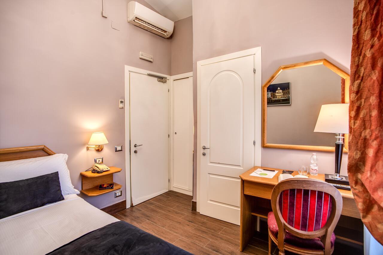 Hotel San Valentino Rome Exterior photo